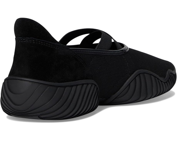 Кроссовки Steve Madden Vador с перекрестными резинками и сетчатым верхом