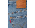 Шорты Levi's® Premium 501 Mid Thigh Light-Weight с высокой посадкой и пятью карманами