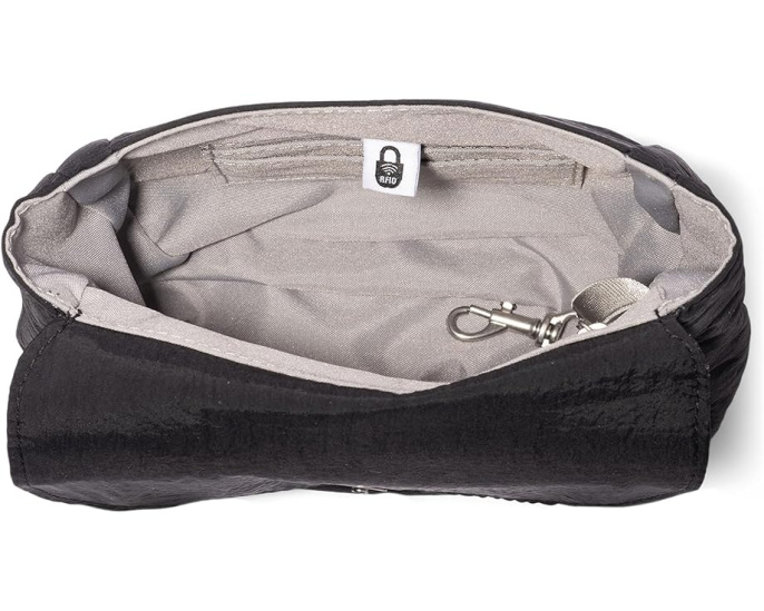 Мини кроссбоди Baggallini Swift Flap с RFID защитой и магнитной застежкой