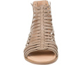 Journee Collection Сандалии Delilah на низком клине с комфортной пеной Comfort Foam™