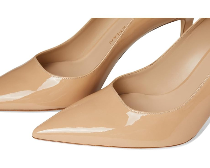 Туфли-лодочки Stuart Power 85 на шпильке с острым носком от Stuart Weitzman
