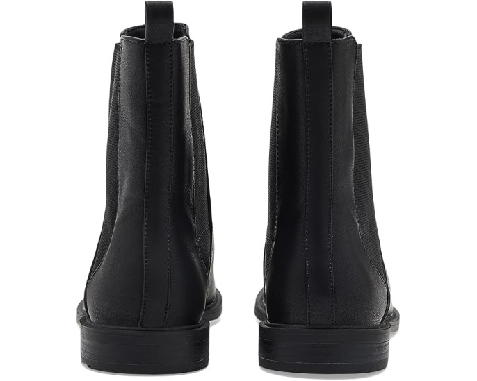 Violet Chelsea Boots