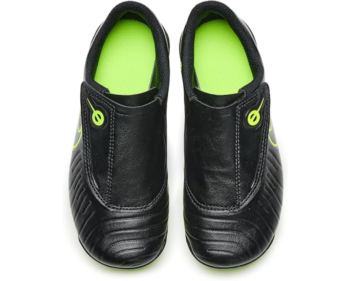 Бутсы Nike Jr. Tiempo Legend 10 Club для натурального и синтетического покрытия