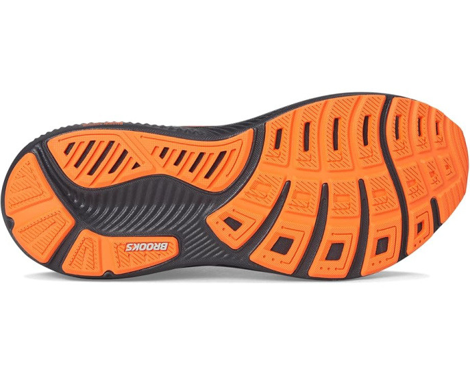 Кроссовки Ghost 17 от Brooks с двойным джаккардовым верхом