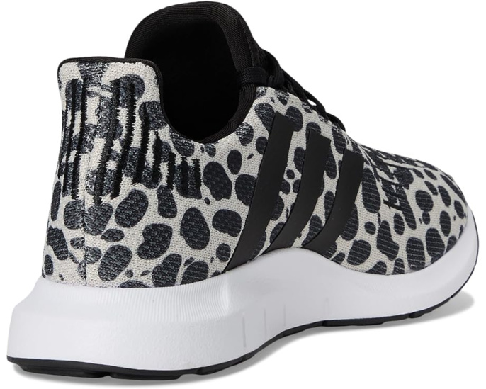 Беговые кроссовки Adidas Swift Run 1.0 с резиновым верхом и подошвой