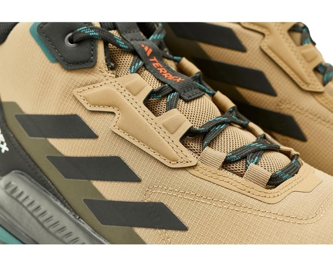 Треккинговые кроссовки adidas Terrex Anylander Mid Top с технологией Rain.RDY