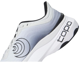 Тренировочные кроссовки Topo Athletic Aura с технологией ZipFoam