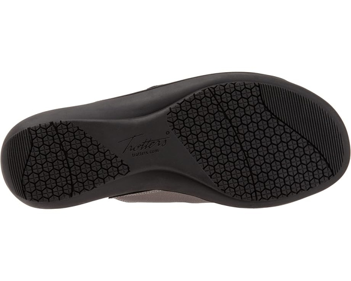 Сандалии Trotters Ruthie Woven на танкетке с регулируемой липучкой