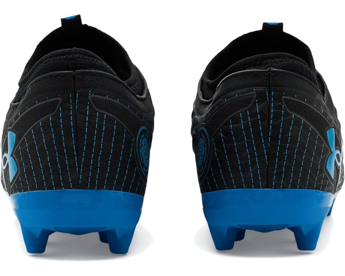 Under Armour бутсы Magnetico Select 5 для футбола с синтетическим верхом и TPU подошвой