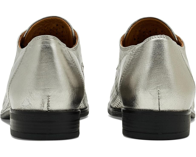 Туфли Miz Mooz Issa Flats с перфорированным верхом и круглым носком