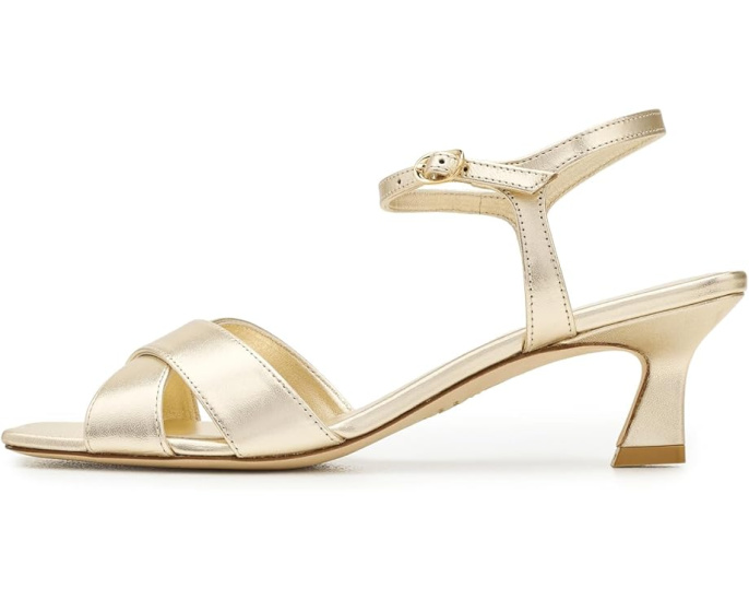 Босоножки Stuart Weitzman Vinnie Sandal 50 на каблуке kitten heel