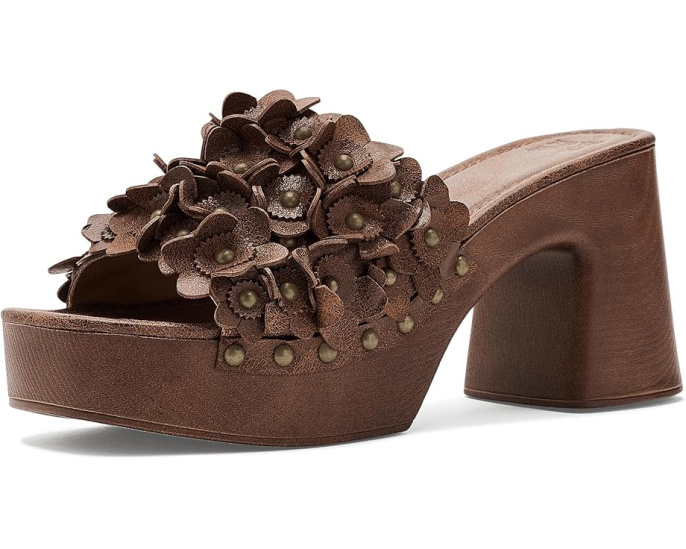 Слайды Wylie Flower от Frye с цветочным декором