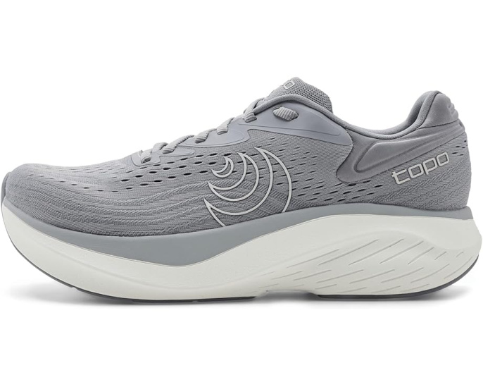 Беговые кроссовки Topo Athletic Atmos 2 с максимальной амортизацией ZipFoam
