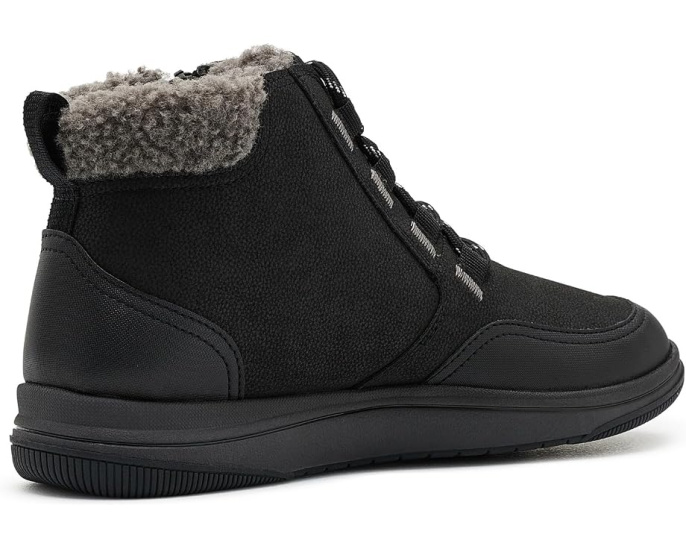 Ботинки Clarks Breeze Moss в спортивном стиле