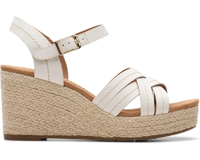 Сандалии Clarks Sabina Strap на клиновидном каблуке с перекрестными ремешками