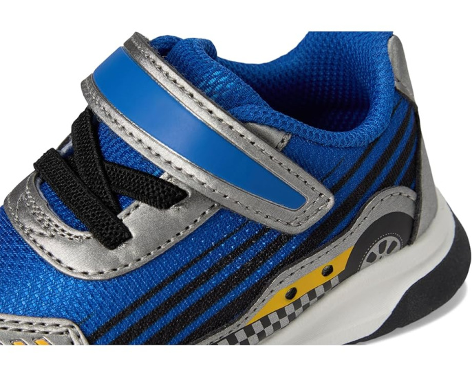 Детские кроссовки Stride Rite Sr Lighted Speed со светящейся подошвой и цветочным дизайном