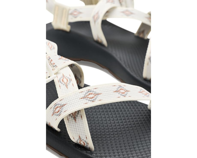 Сандалии Chaco Classic с поддержкой стопы LUVSEAT