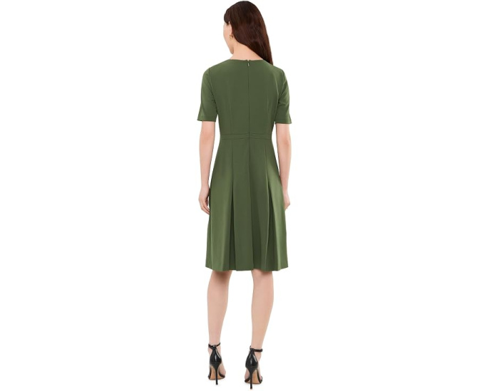 Платье Adrianna Papell Knit Crepe с бантом на поясе, приталенный крой