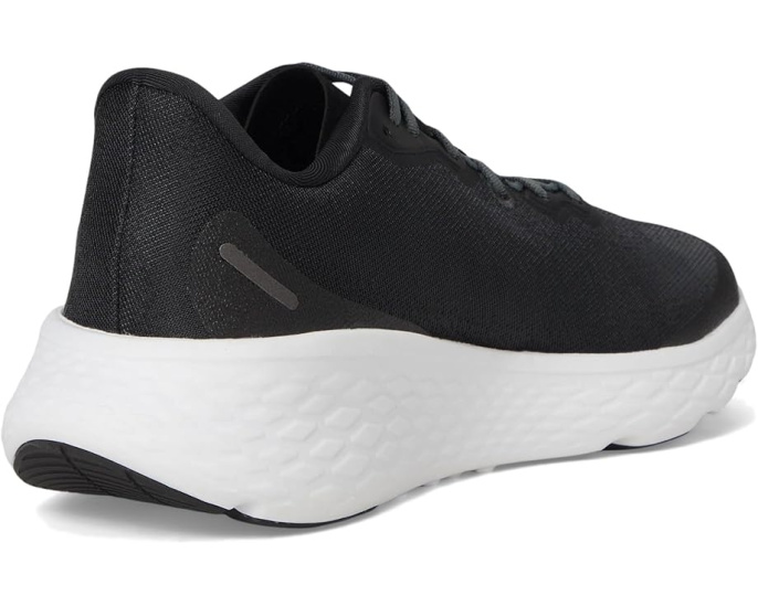 Кроссовки Columbia Konos Featherweight с технологией Omni-Max Plus