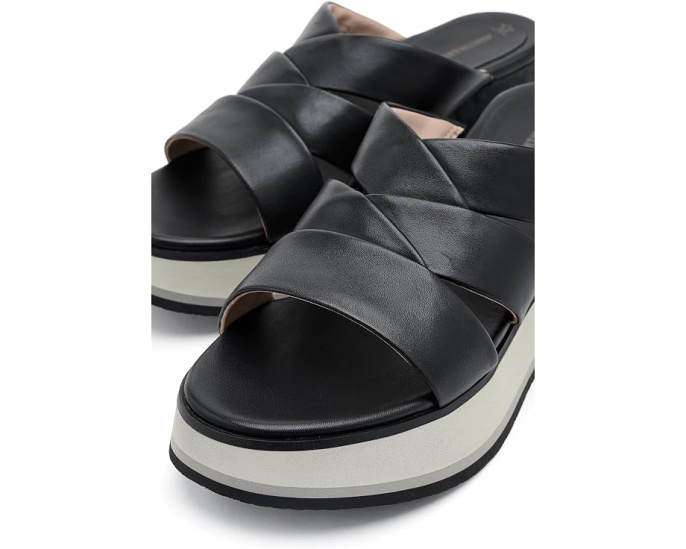 Сланцы Johnston & Murphy Colleen Triple Band Slide на клиновидном каблуке