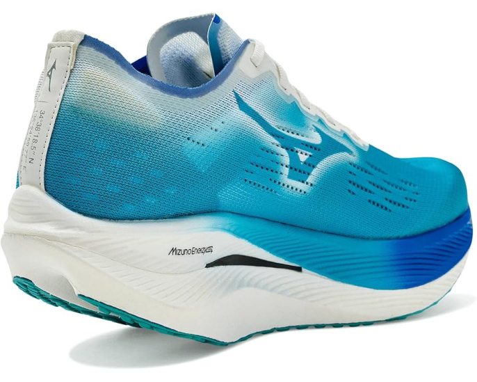 Кроссовки Mizuno Wave Rebellion Pro 2 для бега с амортизацией