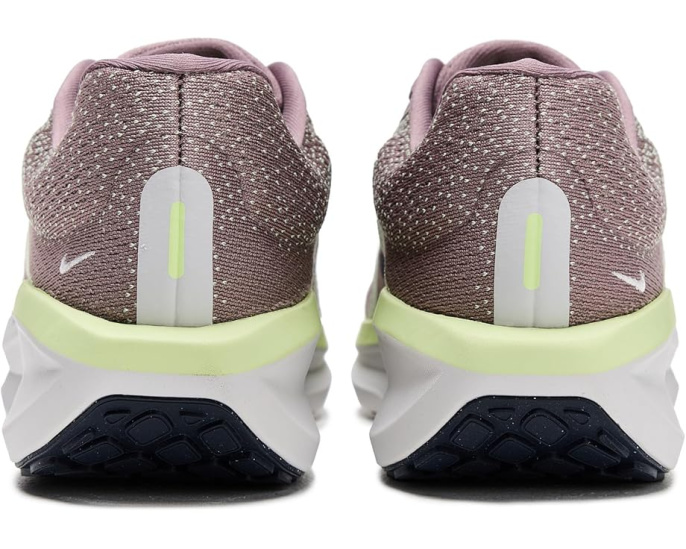 Nike Winflo 11 для ежедневного бега с амортизацией Air и эластичной лентой