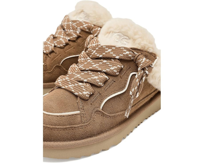 Детские тапочки-мюли UGG Lowmel Mule из коричневого замша