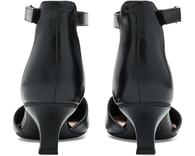 Туфли-лодочки Kepley Strap Clarks с ремешком на щиколотке