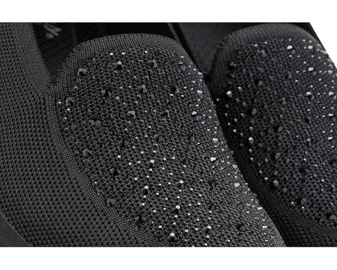 SKECHERS Arya с текстурированным верхом и стелькой из пены с эффектом памяти