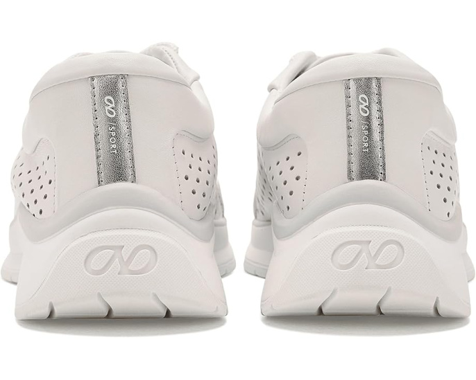 Кроссовки Naturalizer Adapt-Perf с перфорацией и технологией Contour + Comfort