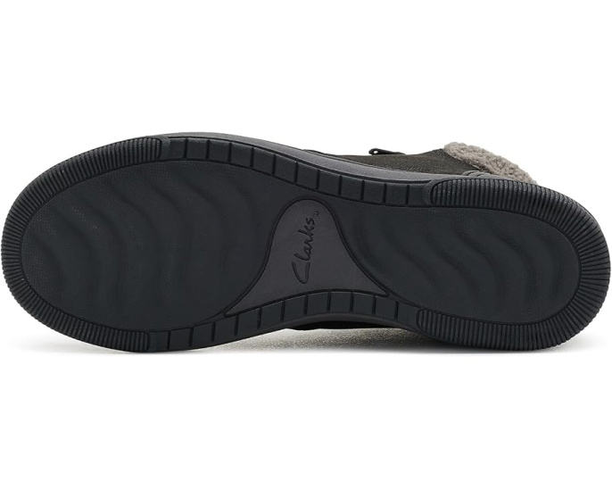 Ботинки Clarks Breeze Moss в спортивном стиле