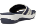 Сандалии Clarks Arla Hollis из коллекции Cloudsteppers на подошве из ЭВА