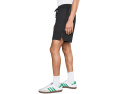 Шорты для гольфа Beyond Range от adidas Golf с регулируемым поясом