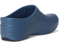 Клоги Dansko Kaci с технологией Natural Arch и противоскользящей подошвой