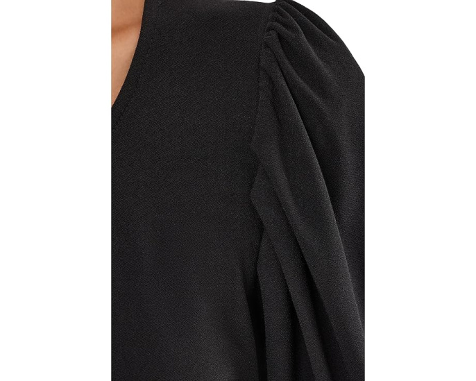 Топ CeCe Crew Neck с коротким рукавом и сборкой