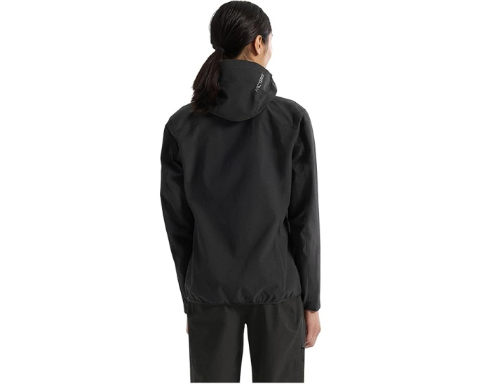 Худи Gamma Lightweight Hoodie от Arc'teryx с водоотталкивающей пропиткой