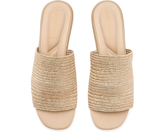 Босоножки на платформе Wishful от Anne Klein с синтетическим верхом