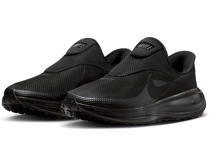 Кроссовки Revolution 8 EasyOn от Nike с пеноматериалом и дышащим верхом