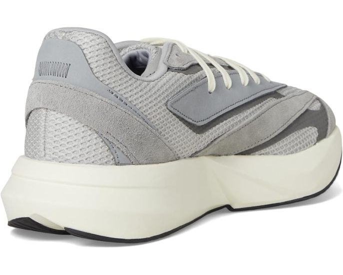 Кроссовки Adidas Lightblaze с текстильным верхом
