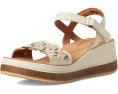 Сандалии Clarks Kassanda Bar на платформе с регулируемой застежкой