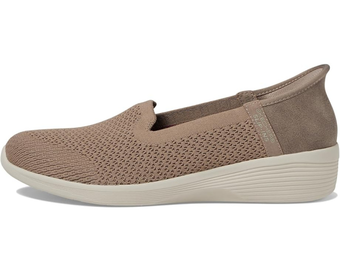 Кроссовки Skechers Arya Sweet Voice Hands-Free Slip-Ins