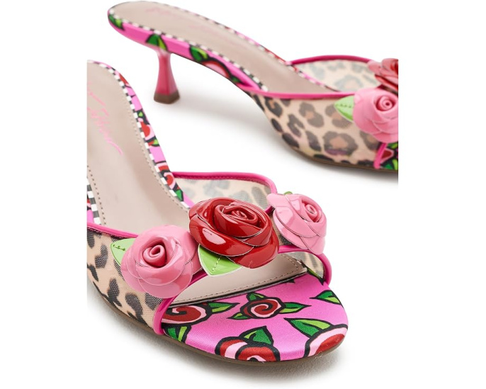 Босоножки Lambert от Blue by Betsey Johnson с каблуком