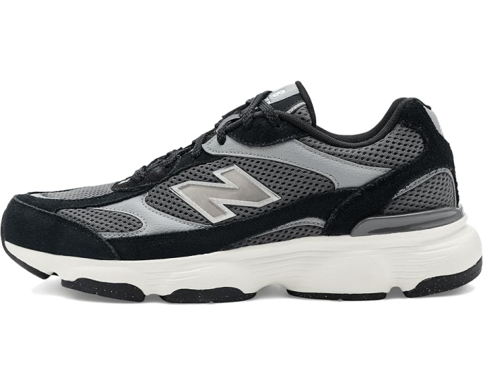 New Balance 603 кроссовки в футуристическом стиле