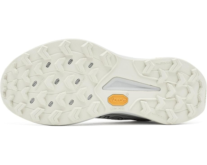 Трейловые кроссовки Peregrine 16 с подошвой Vibram MegaGrip Saucony