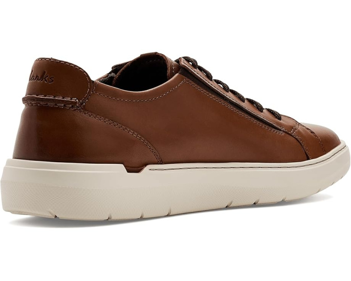 Кроссовки Clarks Flexwell Lace с эластичными вставками и подошвой из ЭВА