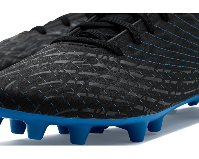 Under Armour бутсы Magnetico Select 5 для футбола с синтетическим верхом и TPU подошвой