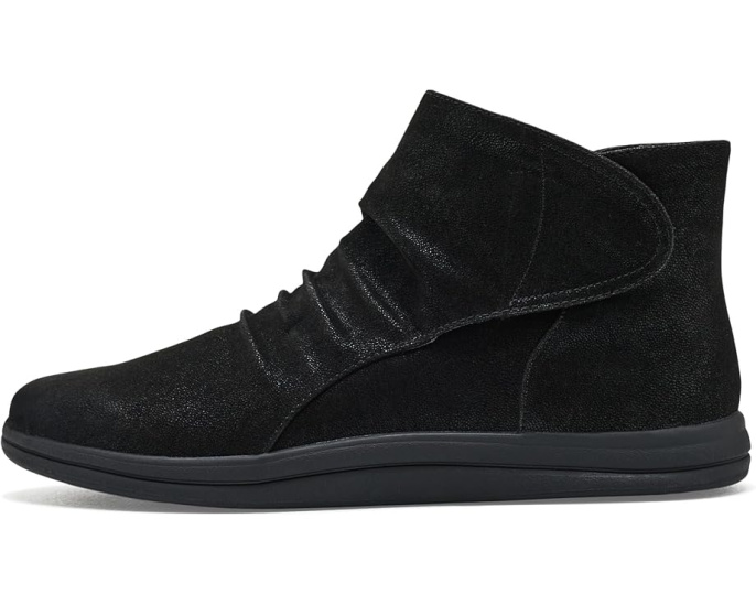 Ботинки Breeze Faye от Clarks с удобной колодкой