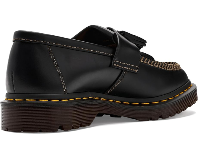 Лоферы Dr. Martens Adrian Ben с бахромой и кисточкой
