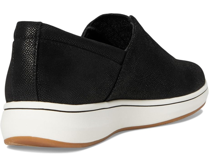 Слипоны Clarks Breezesky Ria с текстильным верхом и пеной Cushion Soft