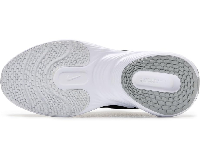 Кроссовки Nike Kids Uplift SC с текстильным верхом и мягкой пеной